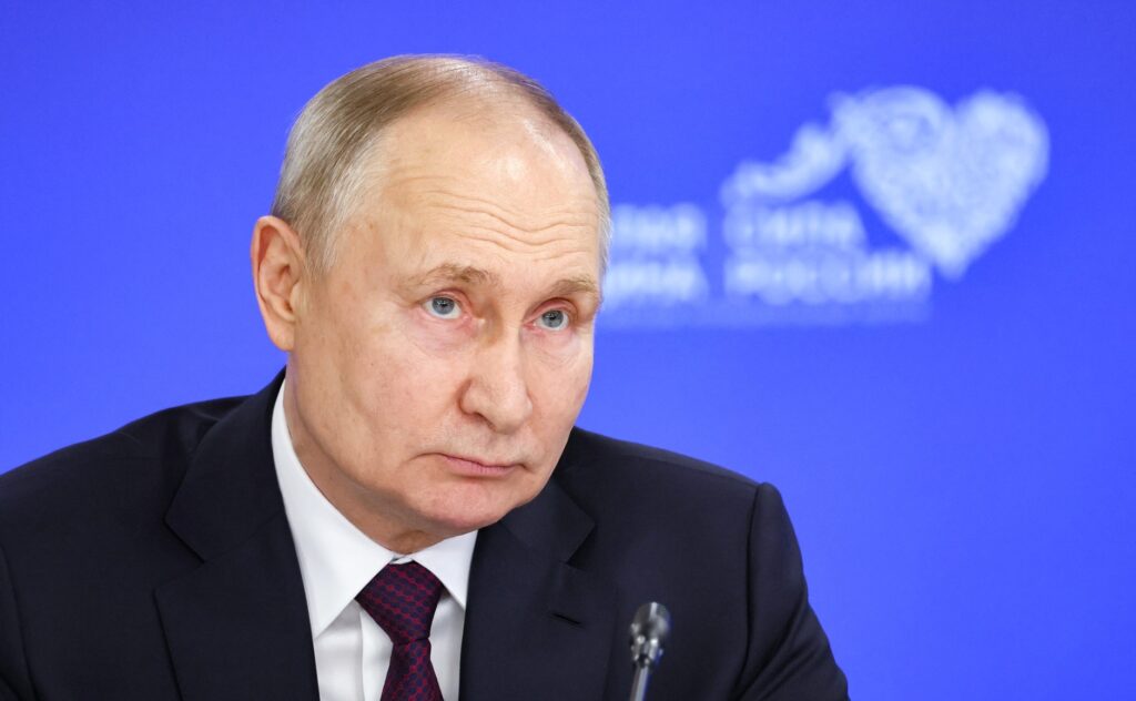 «Компенсировать «захватом Беларуси» нечего, для Путина война идет успешно». Эксперт – о конспирологических теориях