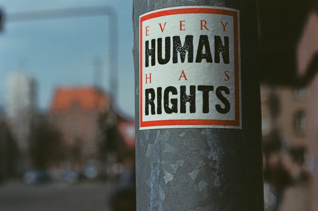 Репрессии без конца и края. Human Rights Watch опубликовал отчет по Беларуси
