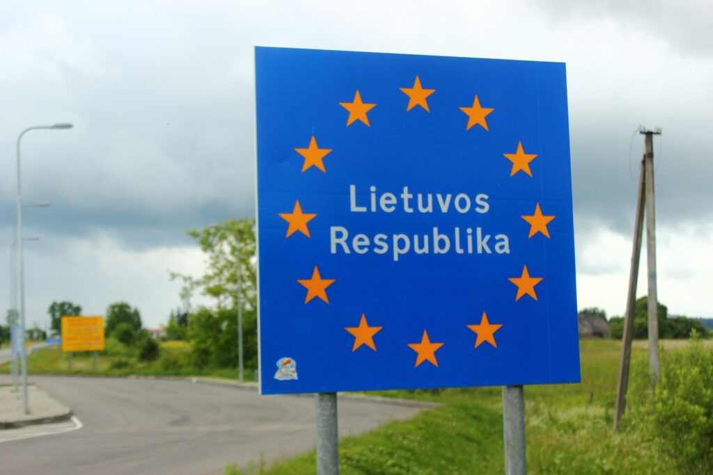 Ездил в Беларусь – лишишься ВНЖ. В Литве думают о новых ограничения для беларусов