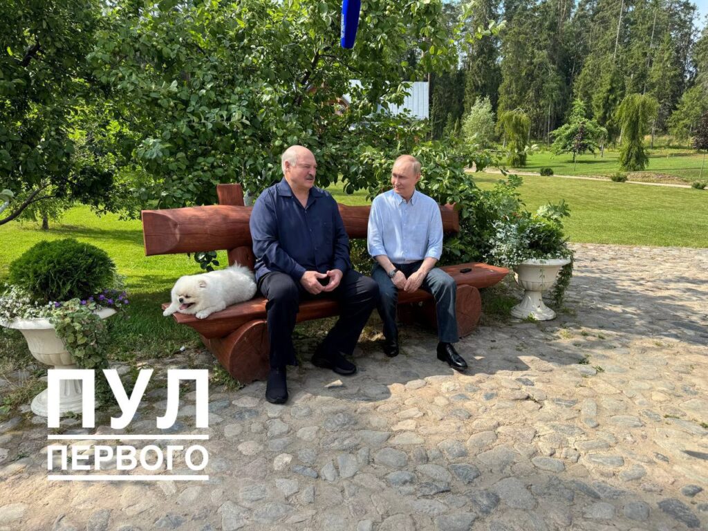 Путин за мир в Украине. Но на его условиях – что Украины не будет