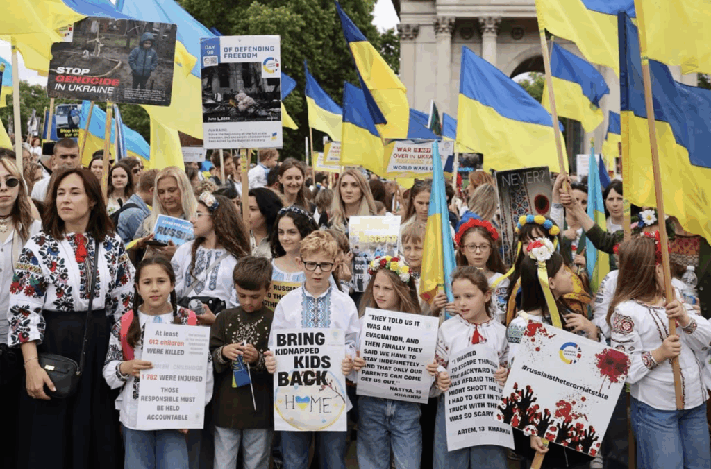 Россия похитила почти 20 тысяч украинских детей, Мелания Трамп лично попросила Путина их вернуть. Будет ли эффект?