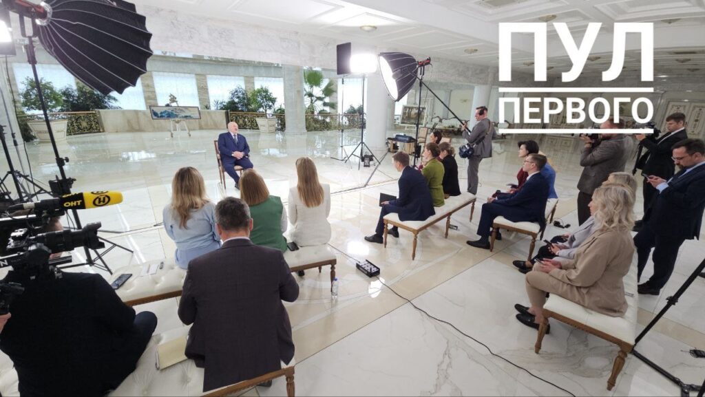 Не по Сеньке шапка. Лукашенко хочет обсудить Украину, но не хочет говорить о Беларуси