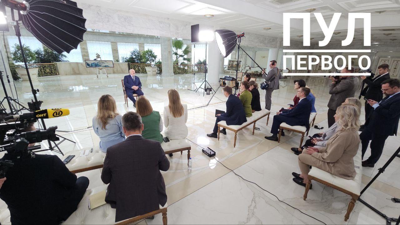 Не по Сеньке шапка. Лукашенко хочет обсудить Украину, но не хочет говорить о Беларуси