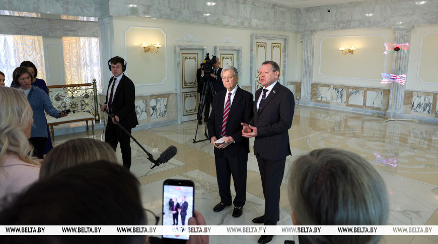 Во время визита Коула Лукашенко освободил политзаключенных, которых в Беларуси нет