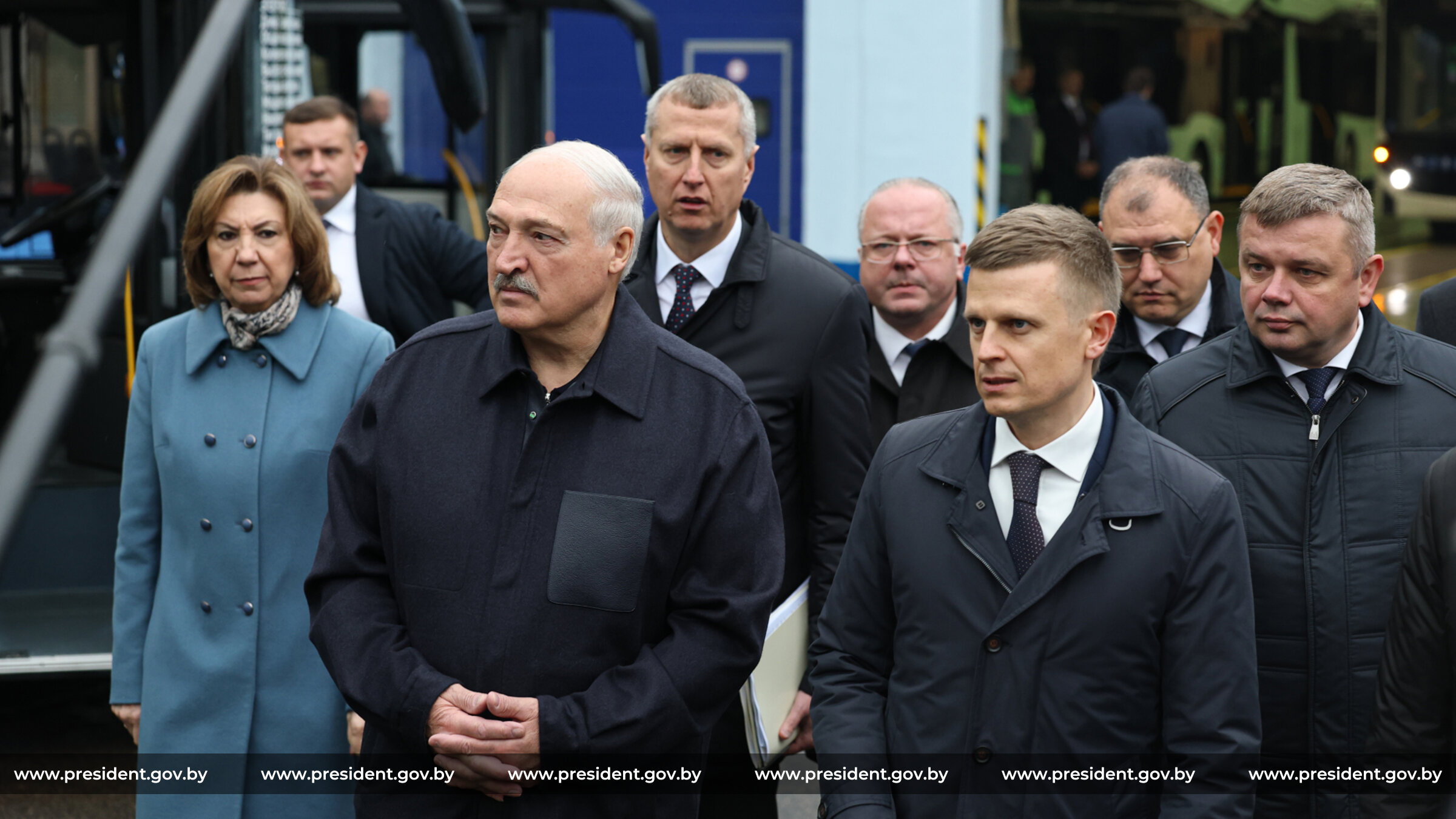 Лукашенко заметил, что «от пассажирского транспорта никуда не деться» и позвал на помощь КГК