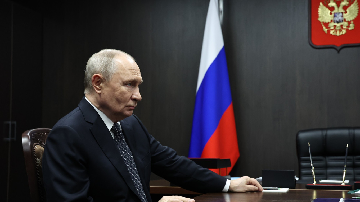 Один народ. После мирных предложений Трампа Путин снова вспомнил про исторические земли